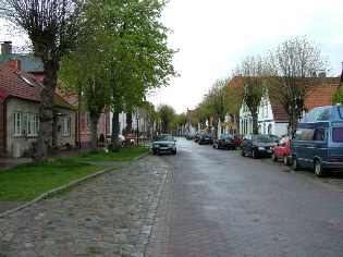 Lange Straße in Arnis