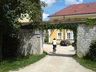 Volkshochschule in Beilngries - Altmühltal-Radweg