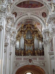 Orgel im Passauer Dom, Donau-Radweg