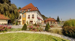 Hotel & Restaurant Donauhof ****, Emmersdorf, Donau-Radweg