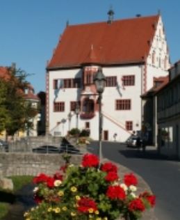 Rathaus in Dettelbach, Main-Radweg