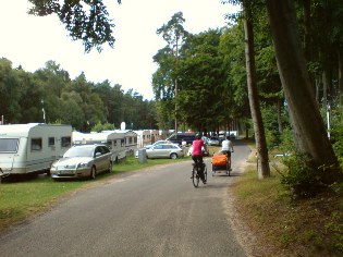 Ostsee-Radweg auf dem Campingplatz von Ückeritz