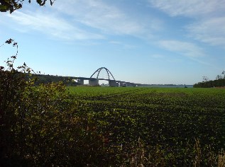 Fehmarnsundbrücke, Ostseeküsten-Radweg
