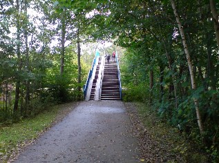 Treppe auf dem Fördewanderweg, Ostseeküsten-Radweg